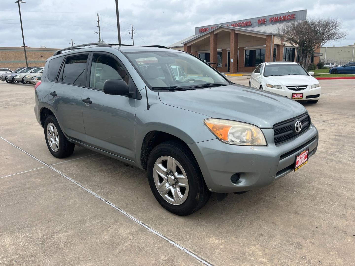 2008 green /TAN Toyota RAV4 Base I4 4WD (JTMBD33V685) with an 2.4L L4 DOHC 16V engine, 4-Speed Automatic transmission, located at 14700 Tomball Parkway 249, Houston, TX, 77086, (281) 444-2200, 29.928619, -95.504074 - Photo#0